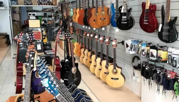 Amivog Music Store - Jalan Bunga Pekan