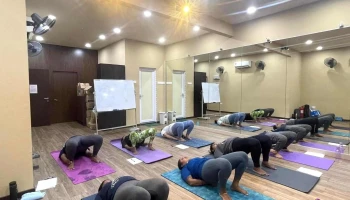 Chithambara Yoga Shala - Klang