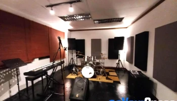 Huckle B Rehearsal Studio - 8-d 4Th Floor