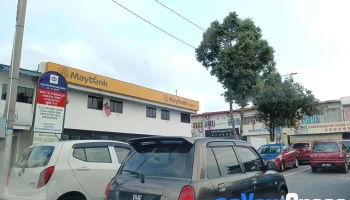 Maybank (Kuala Kangsar) - 68-70 Jalan Raja Bendahara