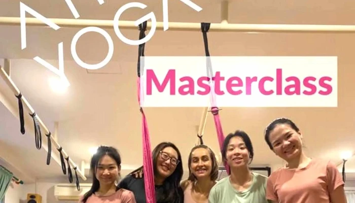 Airo Yoga -    Aerial Yoga On A Swing Foto - Kuala Lumpur