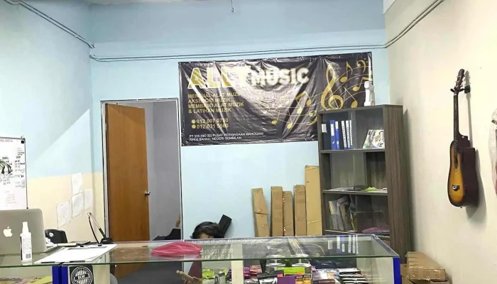 Ally Music Bahau - 72100 Bahau