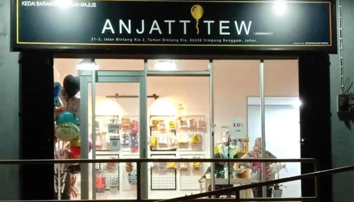 Anjat Titew - Jalan Wira