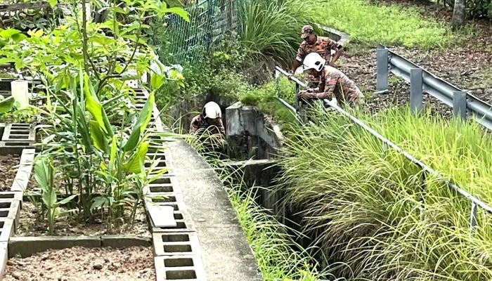 Balai Bomba Dan Penyelamat Bestari Jaya -  Katalog - Batang Berjuntai