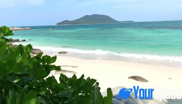 Batu Batu -    Tengah Island Video - Mersing