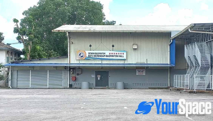 Batu Berendam Badminton Hall -  Kompleks Sukan - Batu Berendam