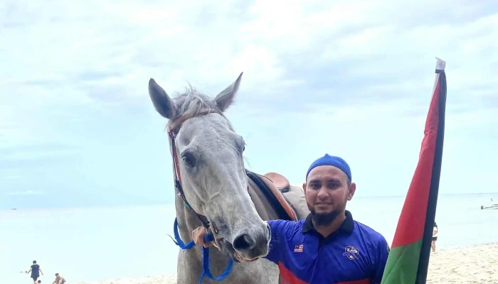 Beach Anisalim Horse Riding -  Ulasan - Batu Ferringhi
