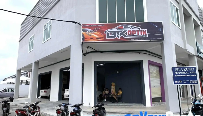 Btk Optik Tint - Lot 30769