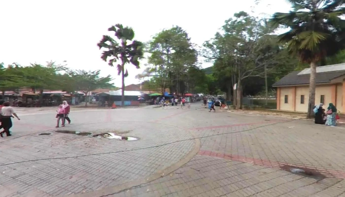 Candlelight Teluk Batik -  Street View 360deg - Lumut