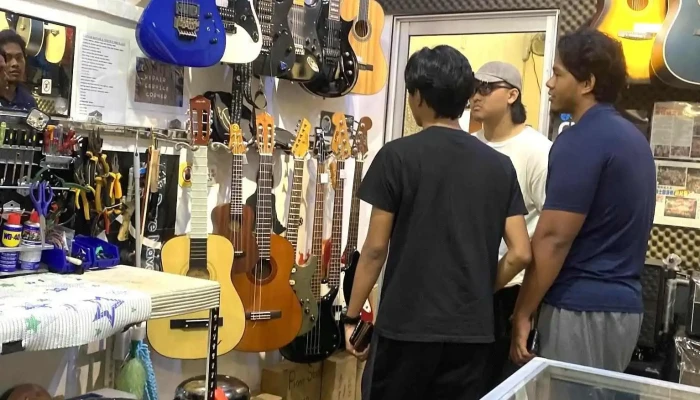 Chamber Music Studio - Jln Desa Botani 1