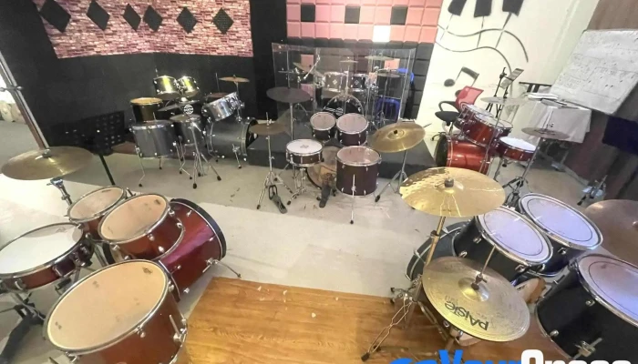 Curtis Music Studio - 24-1