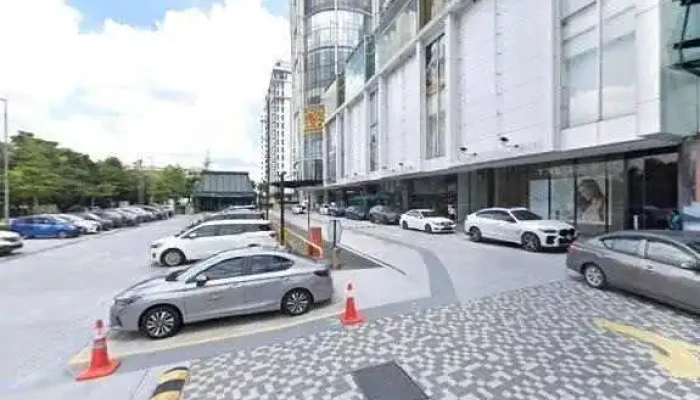 Dreams Dance Studio Soho Empire Subang Street View 360deg - Subang Jaya