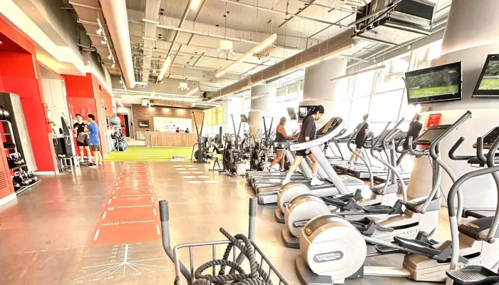 Fitness First Gym -    Paradigm Mall Telefon - Petaling Jaya