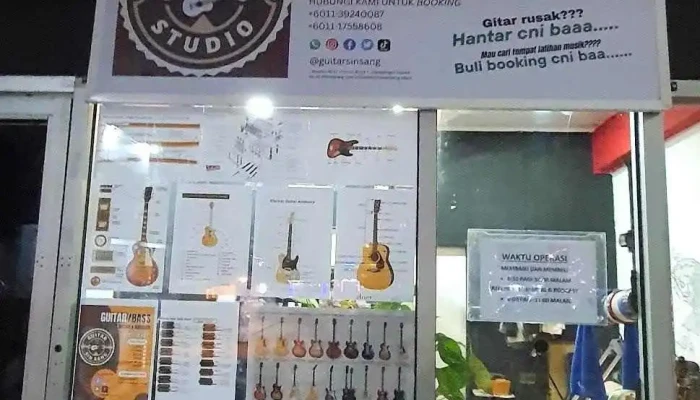 Guitar Sinsang studio guitar workshop - Bloc C Dongonggon Square
