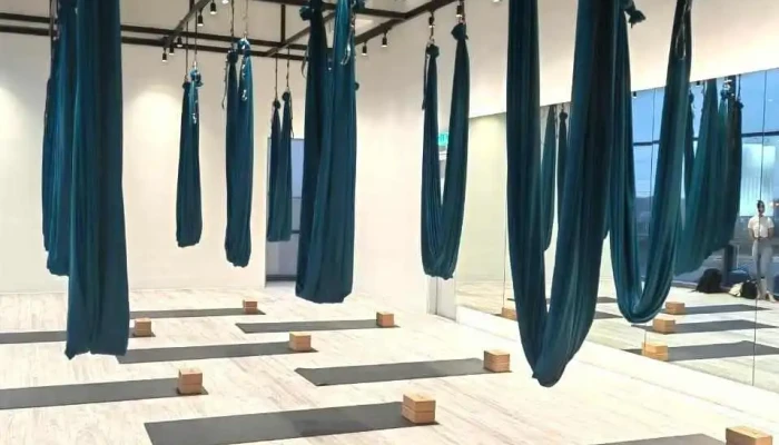 Jal Yoga Malaysia Megah Rise Studio Oleh Pemilik - Petaling Jaya