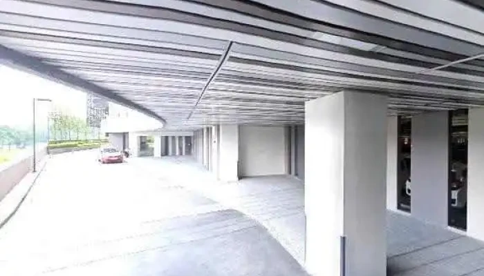 Life Hot Yoga -    Ioi Mall Damansara Street View 360deg - Petaling Jaya