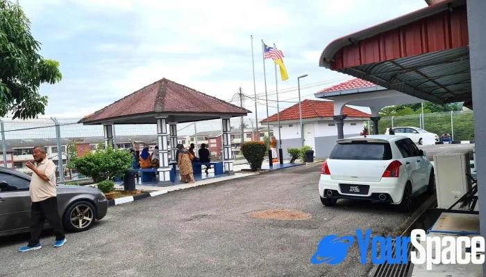 Mahkamah Majistret Bahau - 72100 Bahau