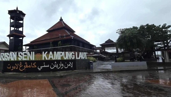 Masjid Kampung Laut -  Diskaun - Tumpat