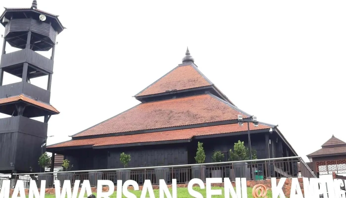 Masjid Kampung Laut -  Laman Web - Tumpat
