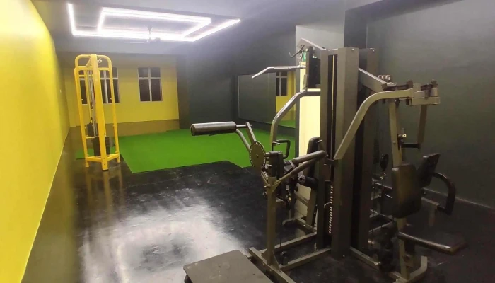 Maximum Fitness -  Gimnasium - Bemban