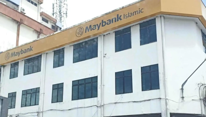 Maybank @ Lawas - Jalan Sloating