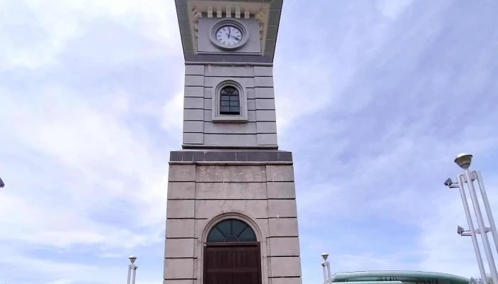 Menara Jam Labuan -  Lokasi - Labuan
