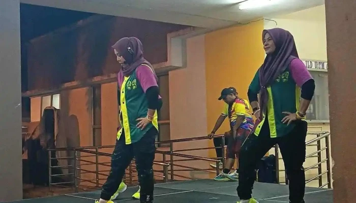 Nora Aerobic Dance Studio -  Kelab Kesihatan - Teluk Intan