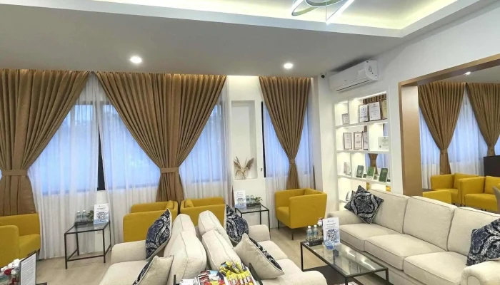 Om Space Therapy Centre -  Di Mana - Petaling Jaya