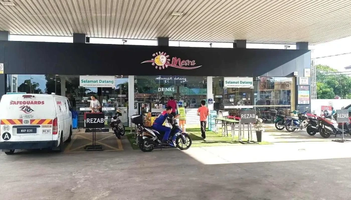 Petronas Jalan Bakri 2 - Batu 2 1