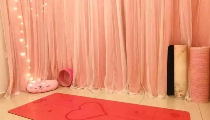 Pink Yoga Sanctuary Pin Yu Jia Oleh Pemilik - Melaka