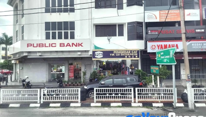 Public Bank Bidor - Jalan Besar