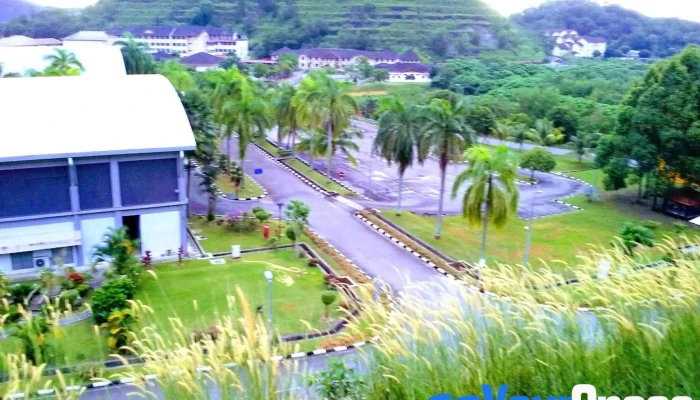 Pusat Latihan Teknologi Tinggi Alor Gajah -  Sekolah Vokasional - Alor Gajah