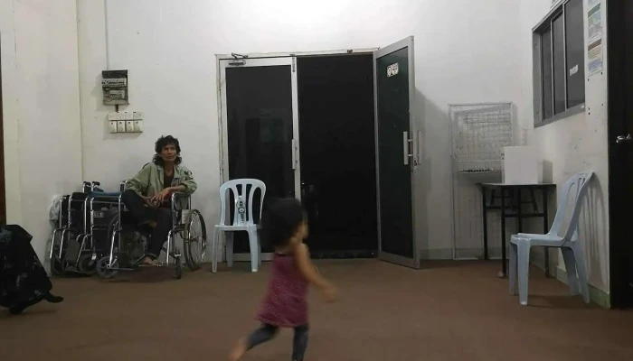 Pusat Rawatan Kecil Darussyifa Banting Klinik Masuk Terus - Banting