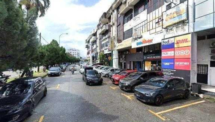 The Movement Fitness Studio -  Street View 360deg - Ampang