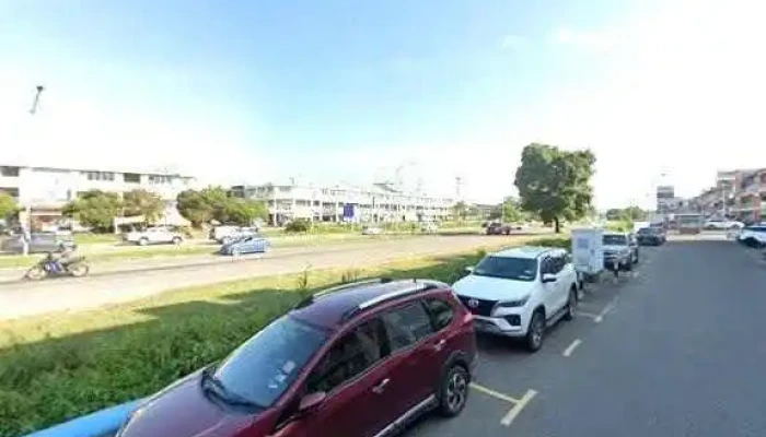Threenity Aerial Yoga -  Street View 360deg - Penampang