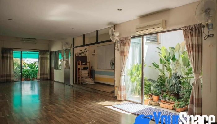 Viirya Yoga Training Centre -  Studio Yoga - Gelugor