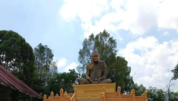 Wat Uttamaram -  Buka Sekarang - Pasir Mas