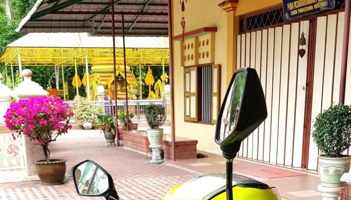 Wat Uttamaram -  Video - Pasir Mas