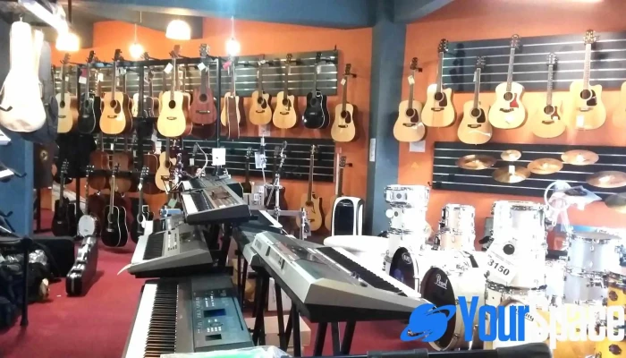 Zoso Music Guitar Gallery - Block 10